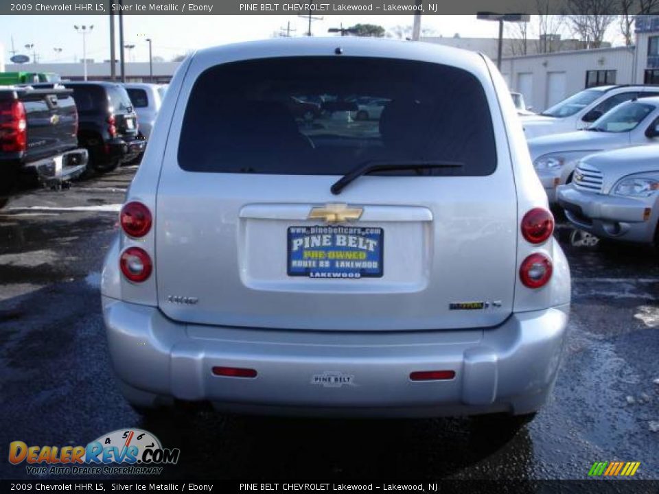 2009 Chevrolet HHR LS Silver Ice Metallic / Ebony Photo #5