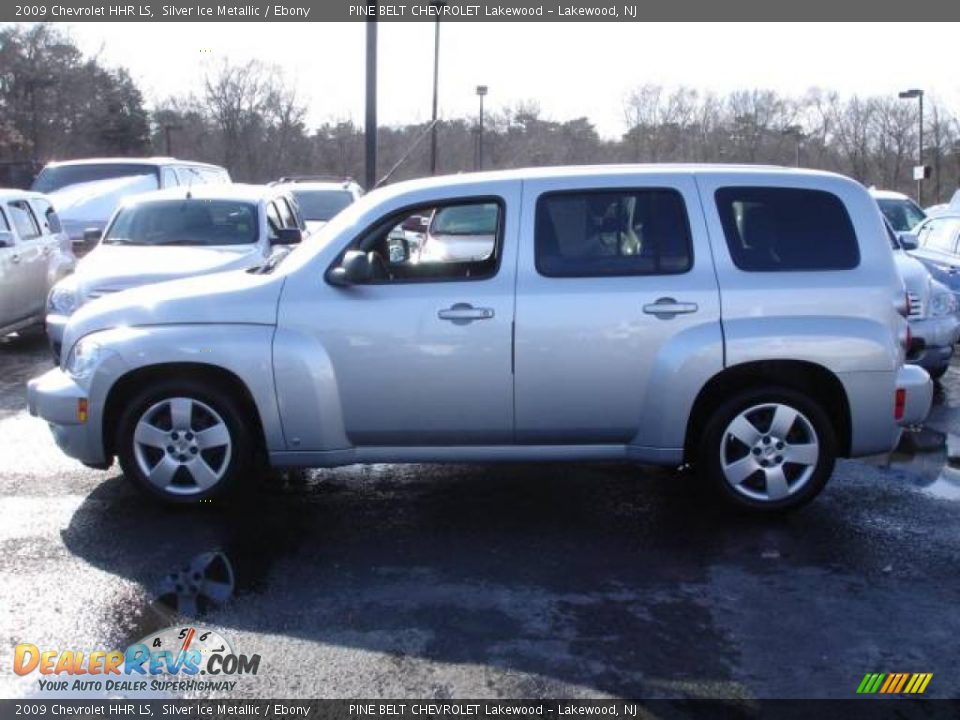 2009 Chevrolet HHR LS Silver Ice Metallic / Ebony Photo #7