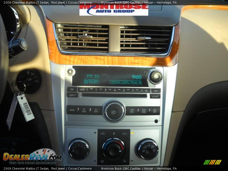 2009 Chevrolet Malibu LT Sedan Red Jewel / Cocoa/Cashmere Photo #27