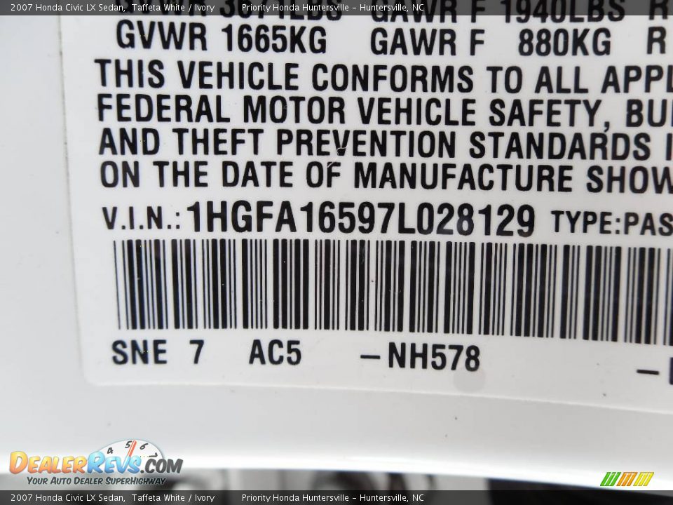 2007 Honda Civic LX Sedan Taffeta White / Ivory Photo #10