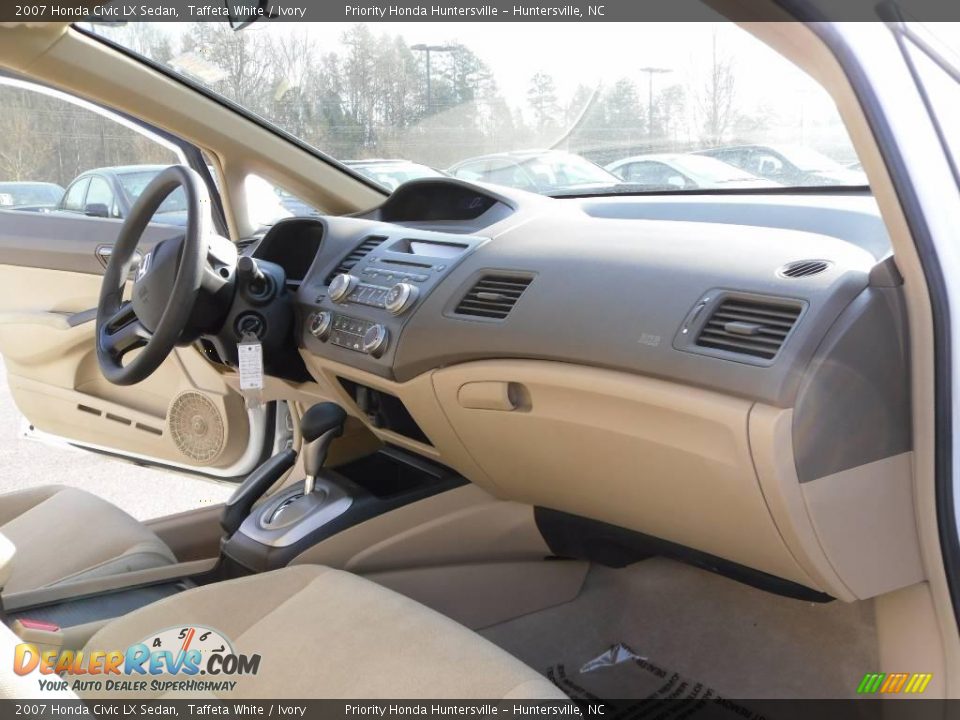 2007 Honda Civic LX Sedan Taffeta White / Ivory Photo #15