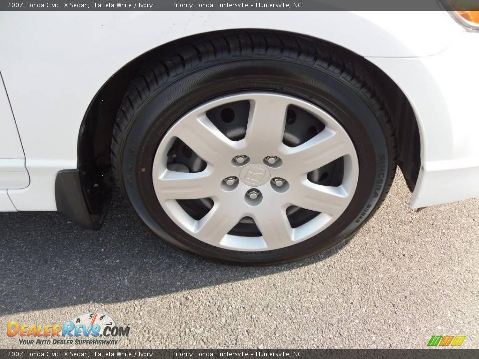 2007 Honda Civic LX Sedan Taffeta White / Ivory Photo #17