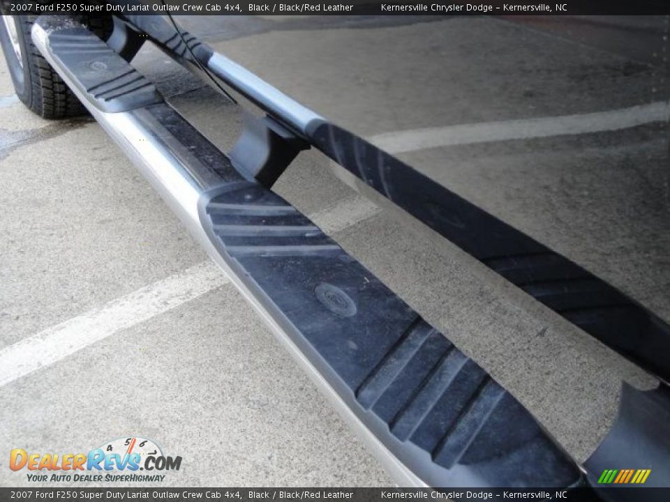 2007 Ford F250 Super Duty Lariat Outlaw Crew Cab 4x4 Black / Black/Red Leather Photo #12