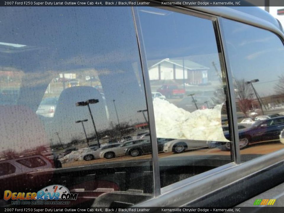 2007 Ford F250 Super Duty Lariat Outlaw Crew Cab 4x4 Black / Black/Red Leather Photo #13