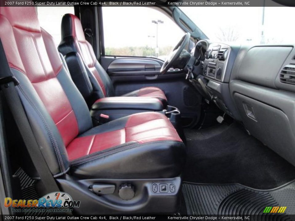 2007 Ford F250 Super Duty Lariat Outlaw Crew Cab 4x4 Black / Black/Red Leather Photo #25