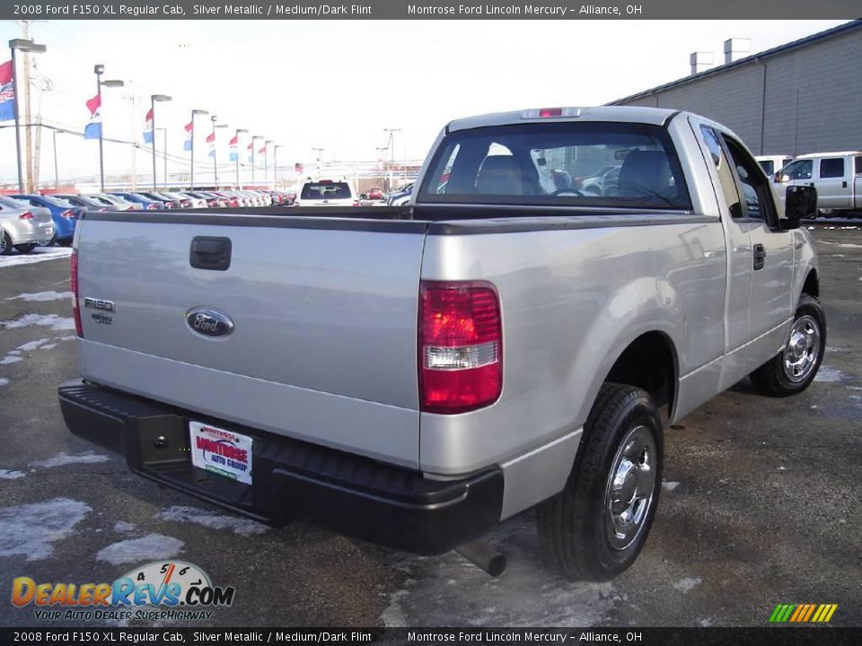 2008 Ford F150 XL Regular Cab Silver Metallic / Medium/Dark Flint Photo #5