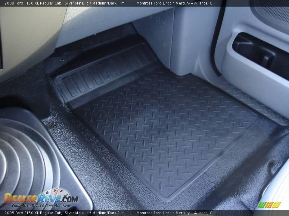 2008 Ford F150 XL Regular Cab Silver Metallic / Medium/Dark Flint Photo #27