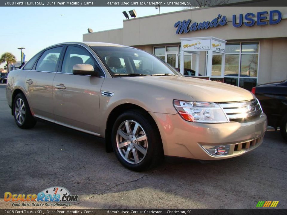 2008 Ford Taurus SEL Dune Pearl Metallic / Camel Photo #2