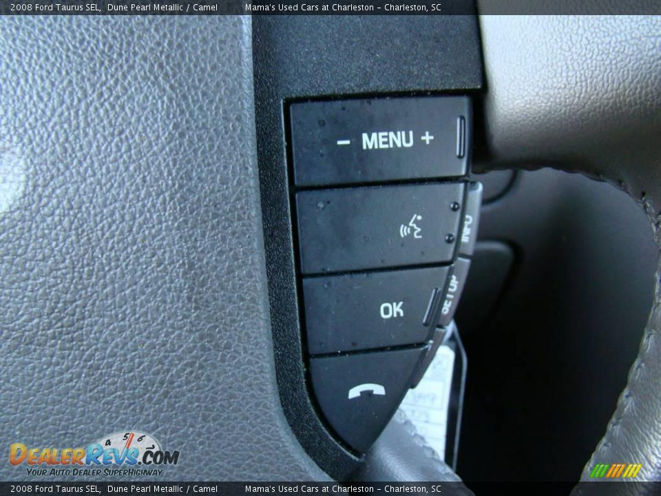 2008 Ford Taurus SEL Dune Pearl Metallic / Camel Photo #24