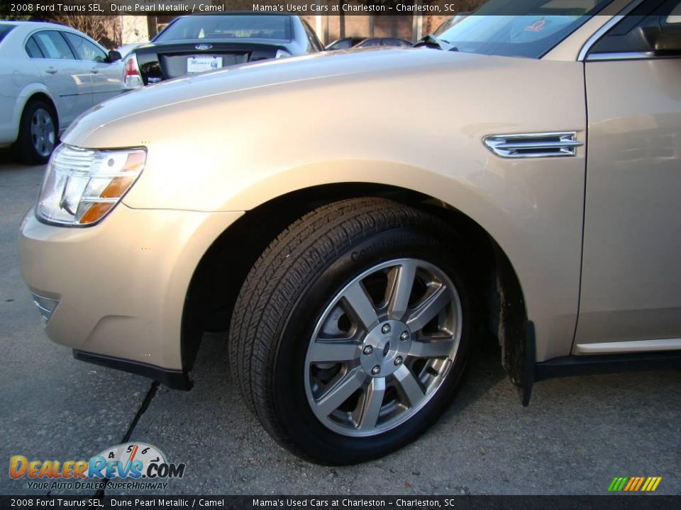 2008 Ford Taurus SEL Dune Pearl Metallic / Camel Photo #30
