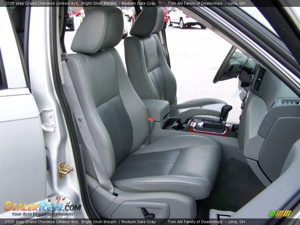 2005 Jeep Grand Cherokee Limited 4x4 Bright Silver Metallic / Medium Slate Gray Photo #16
