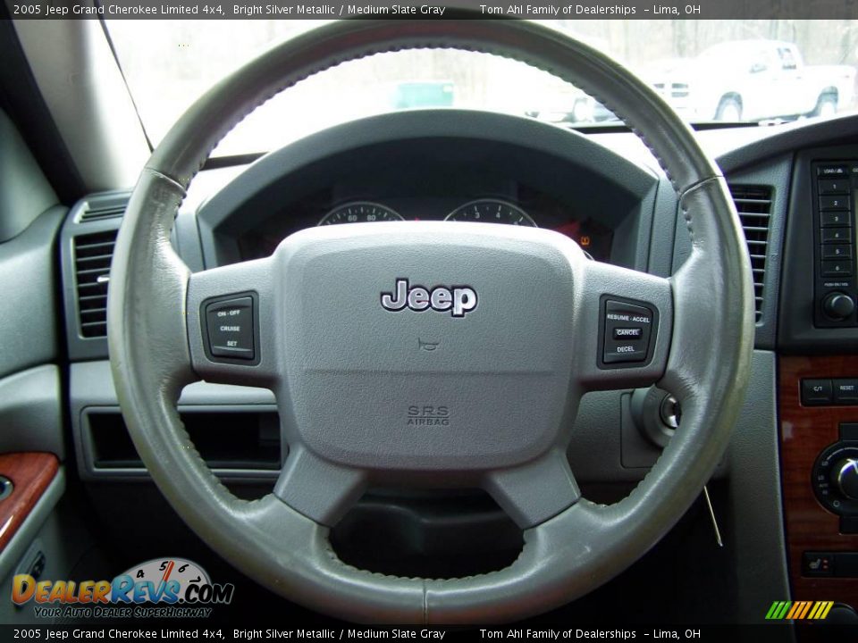 2005 Jeep Grand Cherokee Limited 4x4 Bright Silver Metallic / Medium Slate Gray Photo #22
