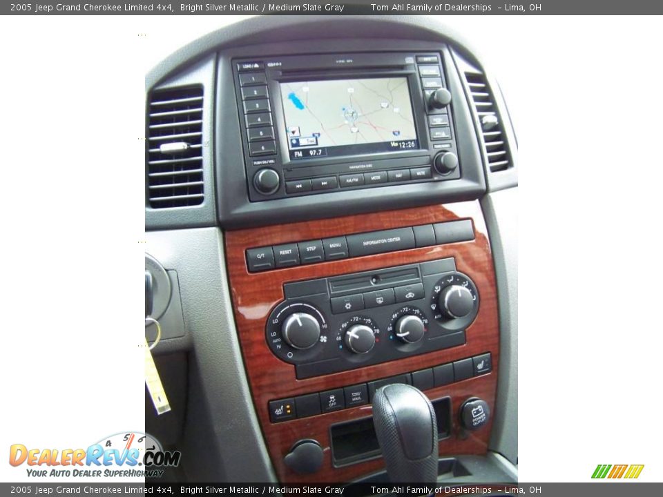 2005 Jeep Grand Cherokee Limited 4x4 Bright Silver Metallic / Medium Slate Gray Photo #24