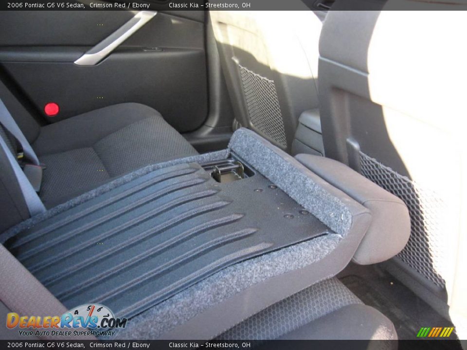 2006 Pontiac G6 V6 Sedan Crimson Red / Ebony Photo #17