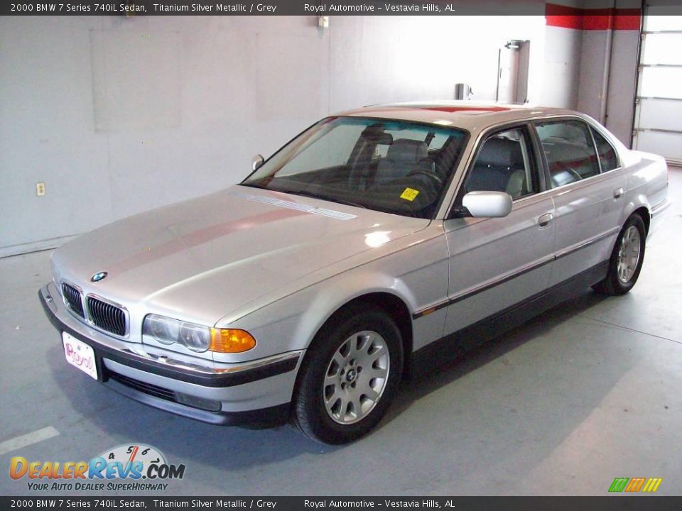 2000 BMW 7 Series 740iL Sedan Titanium Silver Metallic / Grey Photo #3