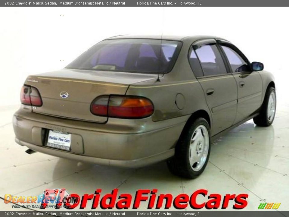 2002 Chevrolet Malibu Sedan Medium Bronzemist Metallic / Neutral Photo #2