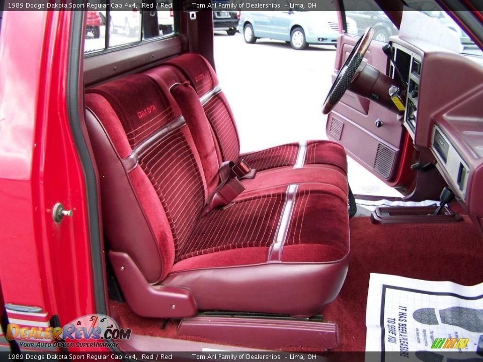 1989 Dodge Dakota Sport Regular Cab 4x4 Red / Red Photo #11