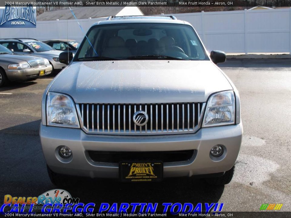 2004 Mercury Mountaineer V8 Premier AWD Silver Birch Metallic / Medium Dark Parchment Photo #4