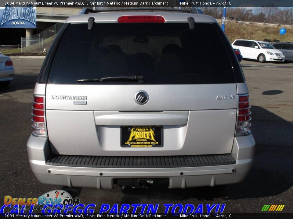 2004 Mercury Mountaineer V8 Premier AWD Silver Birch Metallic / Medium Dark Parchment Photo #8