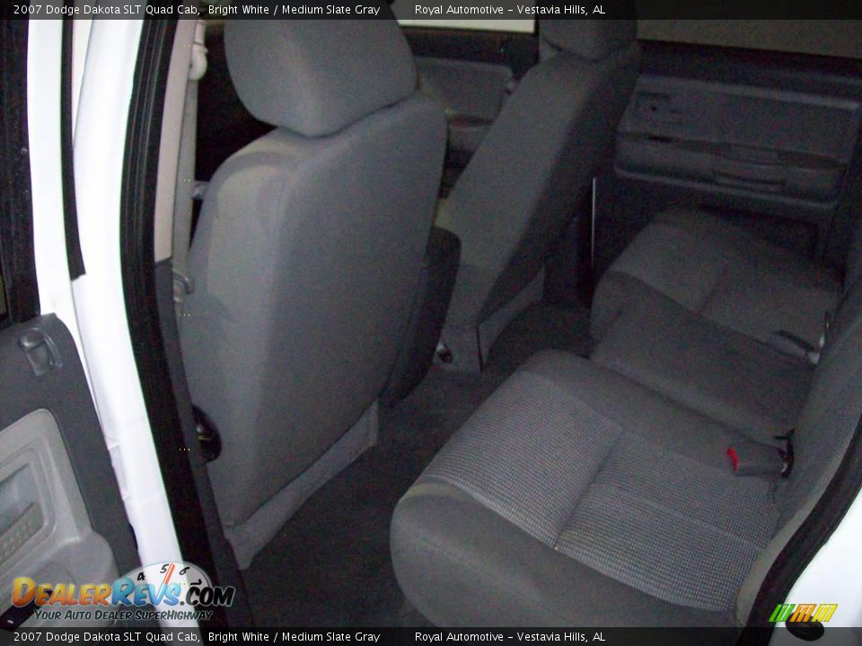 2007 Dodge Dakota SLT Quad Cab Bright White / Medium Slate Gray Photo #19