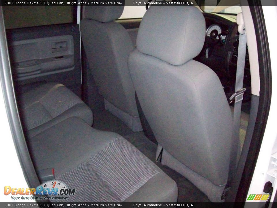 2007 Dodge Dakota SLT Quad Cab Bright White / Medium Slate Gray Photo #23