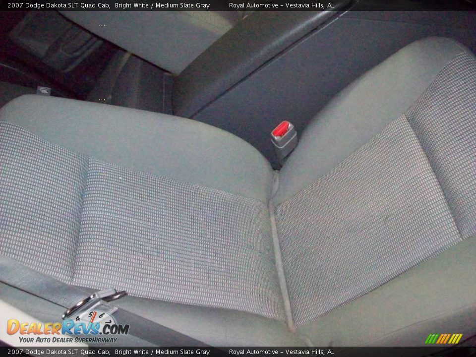2007 Dodge Dakota SLT Quad Cab Bright White / Medium Slate Gray Photo #27