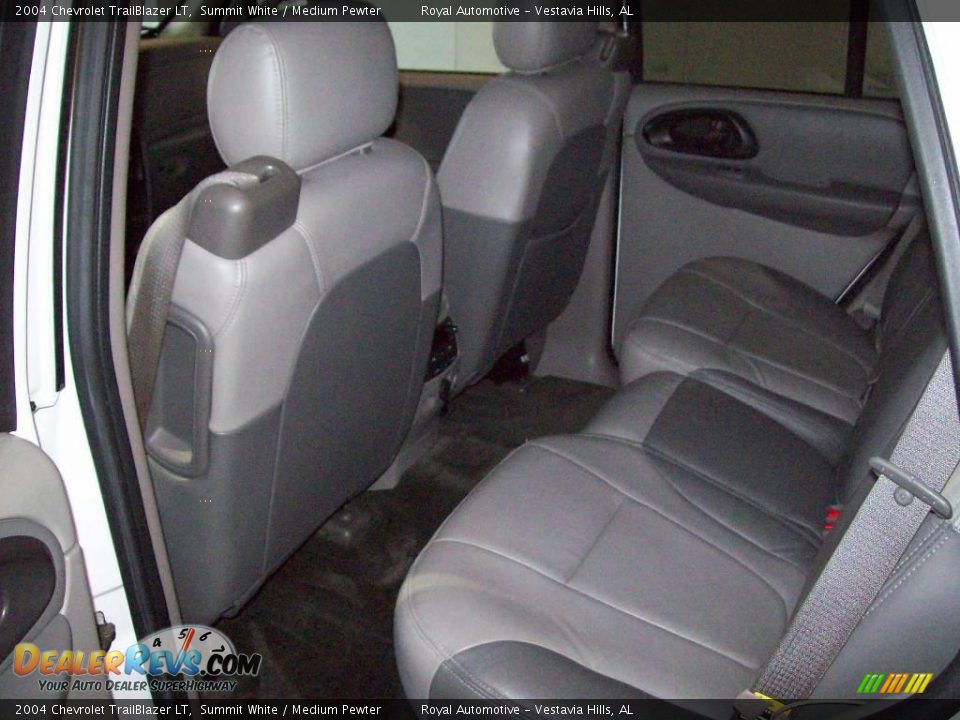 2004 Chevrolet TrailBlazer LT Summit White / Medium Pewter Photo #21