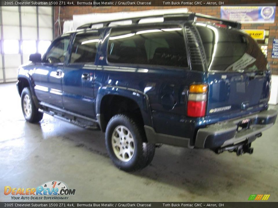 2005 Chevrolet Suburban 1500 Z71 4x4 Bermuda Blue Metallic / Gray/Dark Charcoal Photo #4