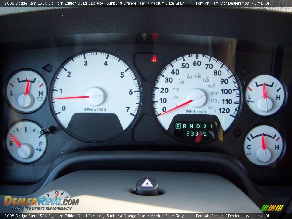 2008 Dodge Ram 1500 Big Horn Edition Quad Cab 4x4 Sunburst Orange Pearl / Medium Slate Gray Photo #19