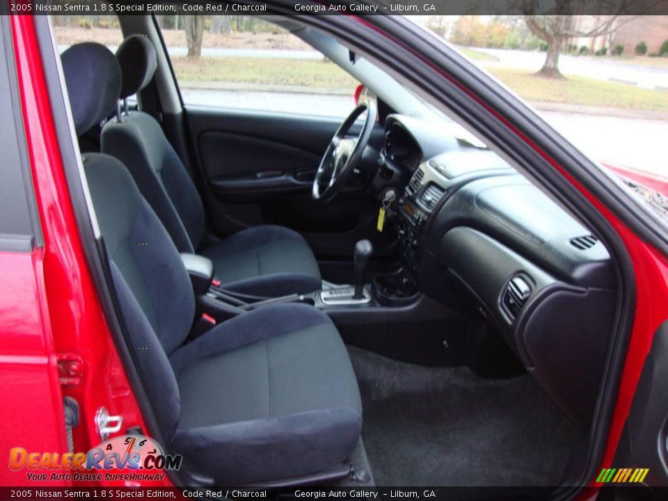 2005 Nissan Sentra 1.8 S Special Edition Code Red / Charcoal Photo #11