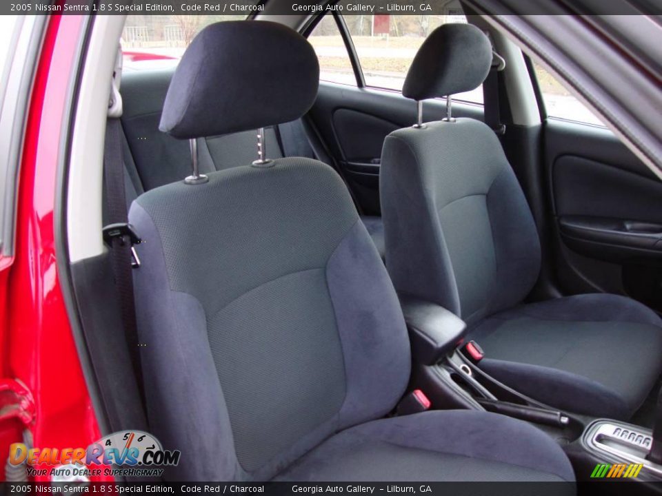 2005 Nissan Sentra 1.8 S Special Edition Code Red / Charcoal Photo #13