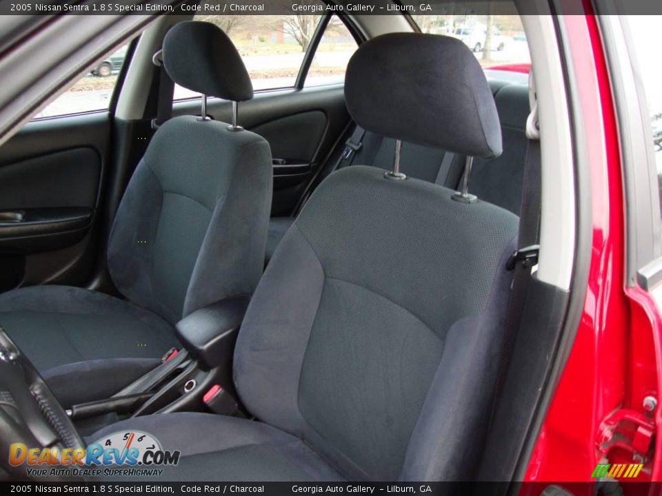 2005 Nissan Sentra 1.8 S Special Edition Code Red / Charcoal Photo #14