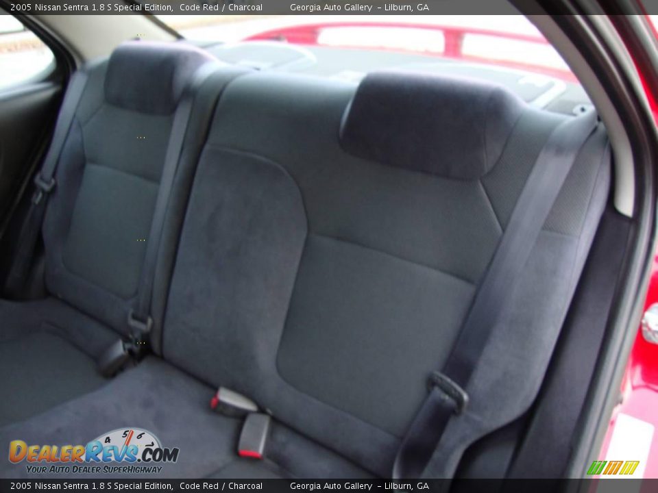 2005 Nissan Sentra 1.8 S Special Edition Code Red / Charcoal Photo #20
