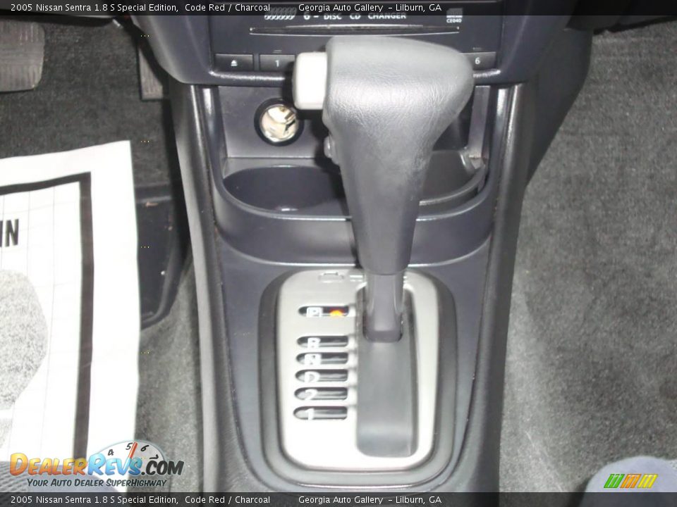 2005 Nissan Sentra 1.8 S Special Edition Code Red / Charcoal Photo #28