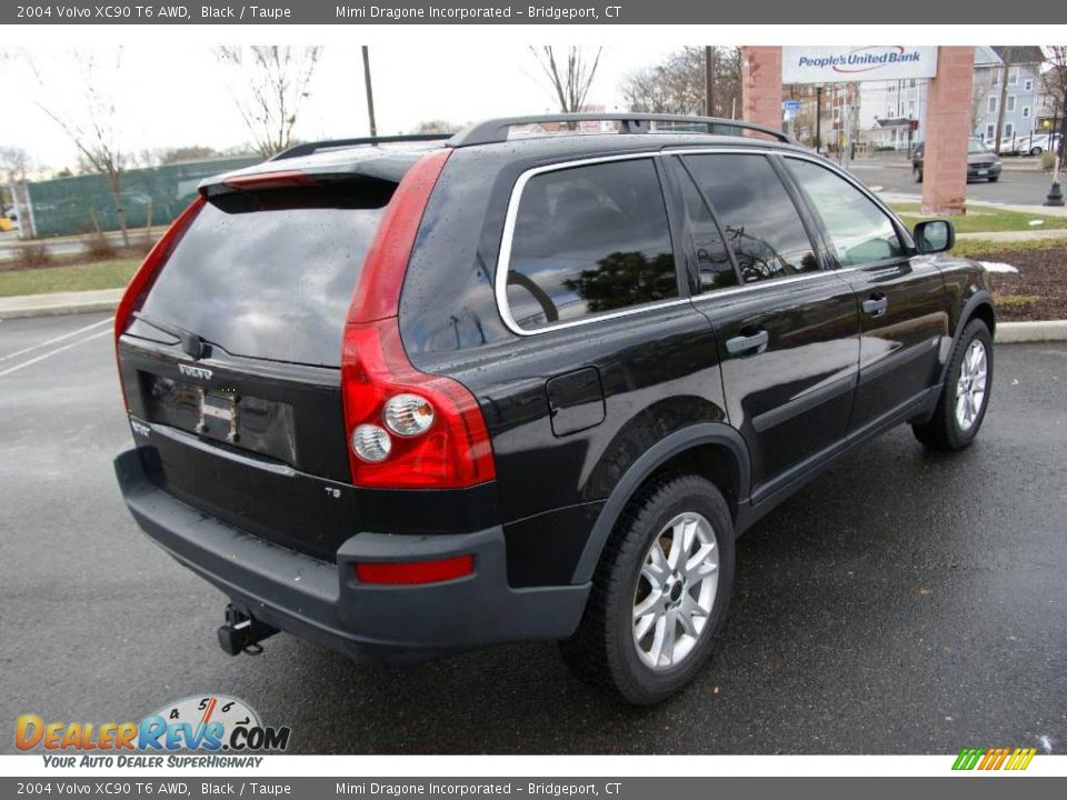 2004 Volvo XC90 T6 AWD Black / Taupe Photo #4