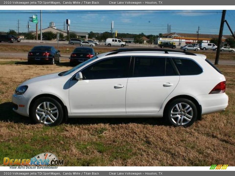 2010 Volkswagen Jetta TDI SportWagen Candy White / Titan Black Photo #4