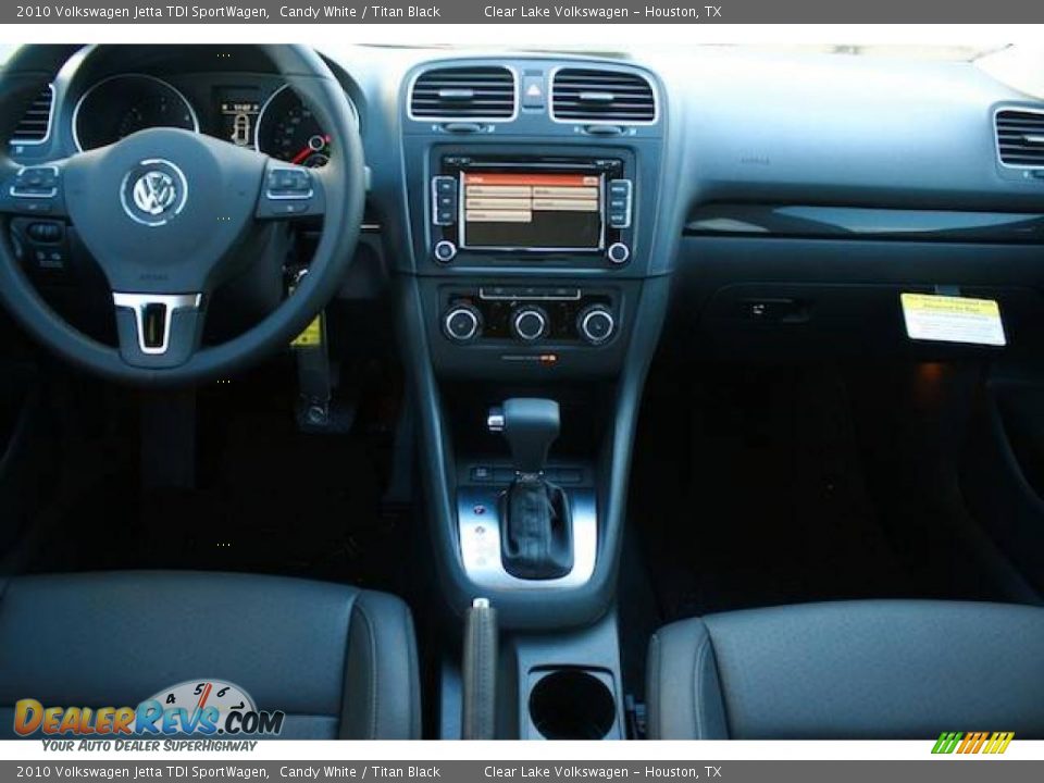 2010 Volkswagen Jetta TDI SportWagen Candy White / Titan Black Photo #6