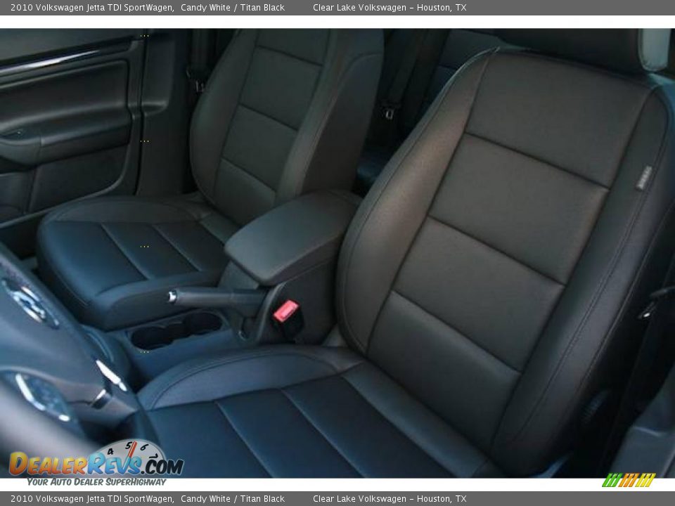 2010 Volkswagen Jetta TDI SportWagen Candy White / Titan Black Photo #7