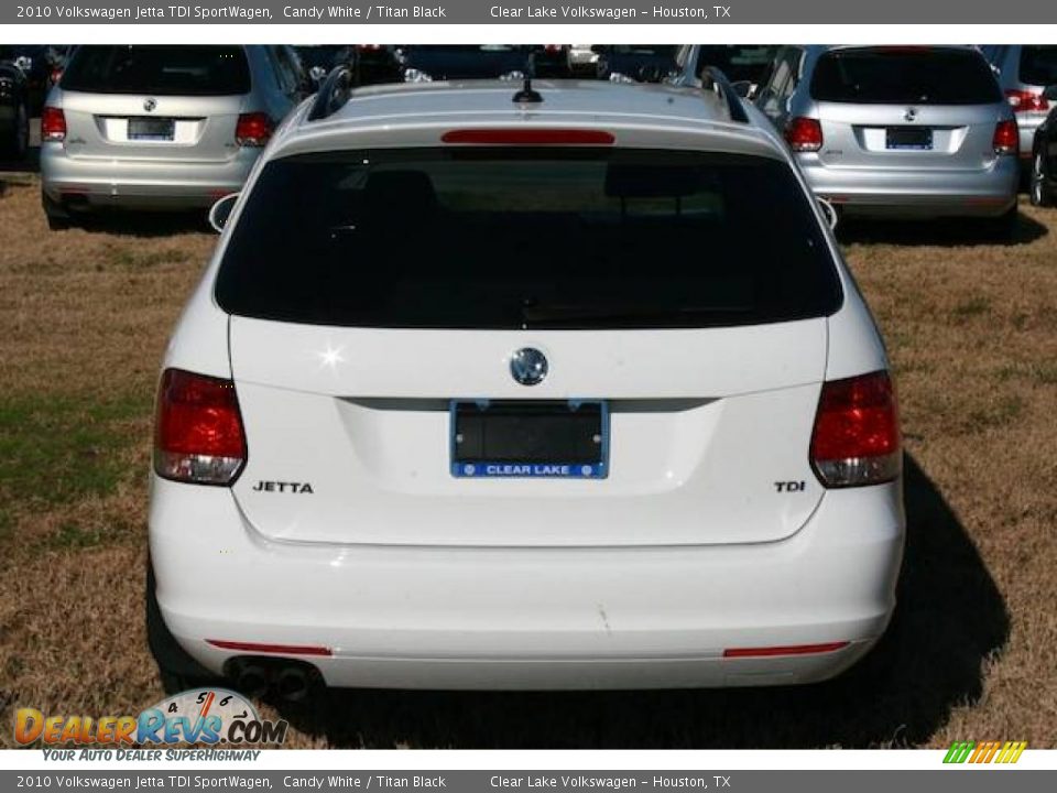 2010 Volkswagen Jetta TDI SportWagen Candy White / Titan Black Photo #14