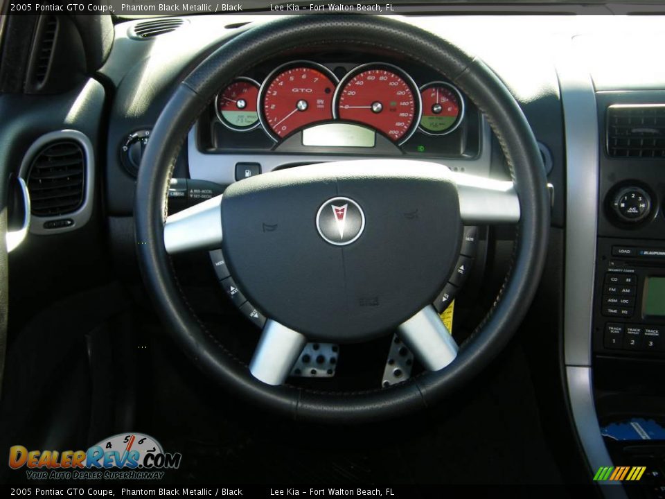 2005 Pontiac GTO Coupe Phantom Black Metallic / Black Photo #19