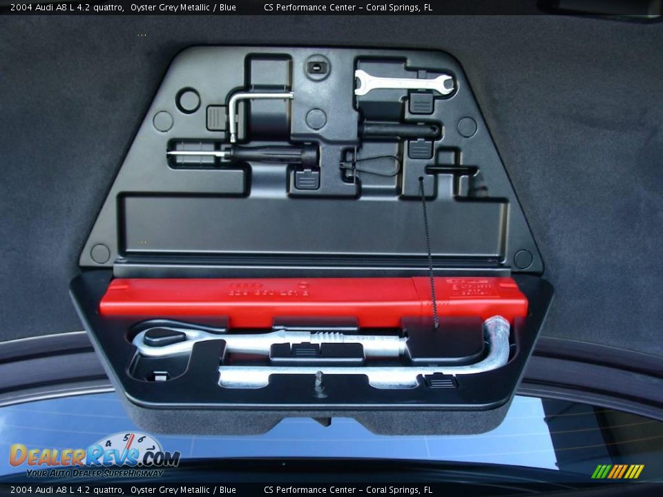 2004 Audi A8 L 4.2 quattro Oyster Grey Metallic / Blue Photo #23