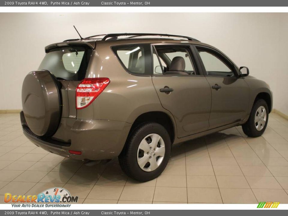 2009 Toyota RAV4 4WD Pyrite Mica / Ash Gray Photo #7