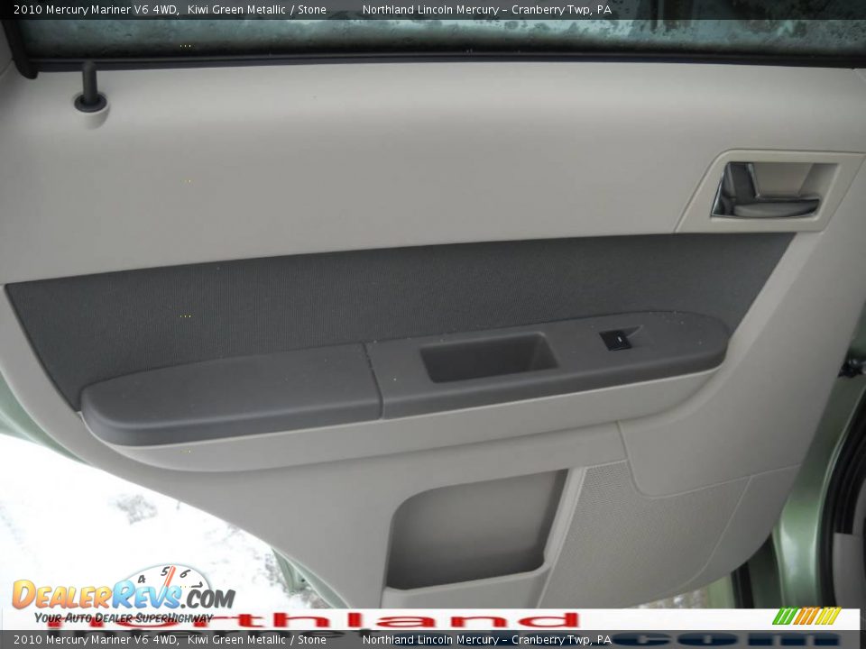 2010 Mercury Mariner V6 4WD Kiwi Green Metallic / Stone Photo #10