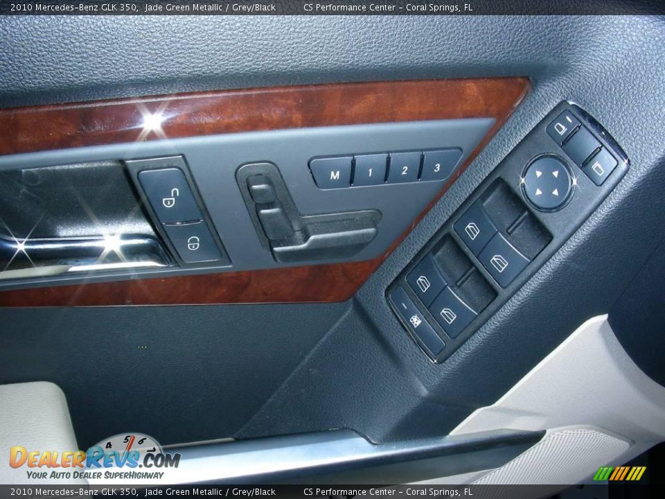 2010 Mercedes-Benz GLK 350 Jade Green Metallic / Grey/Black Photo #20