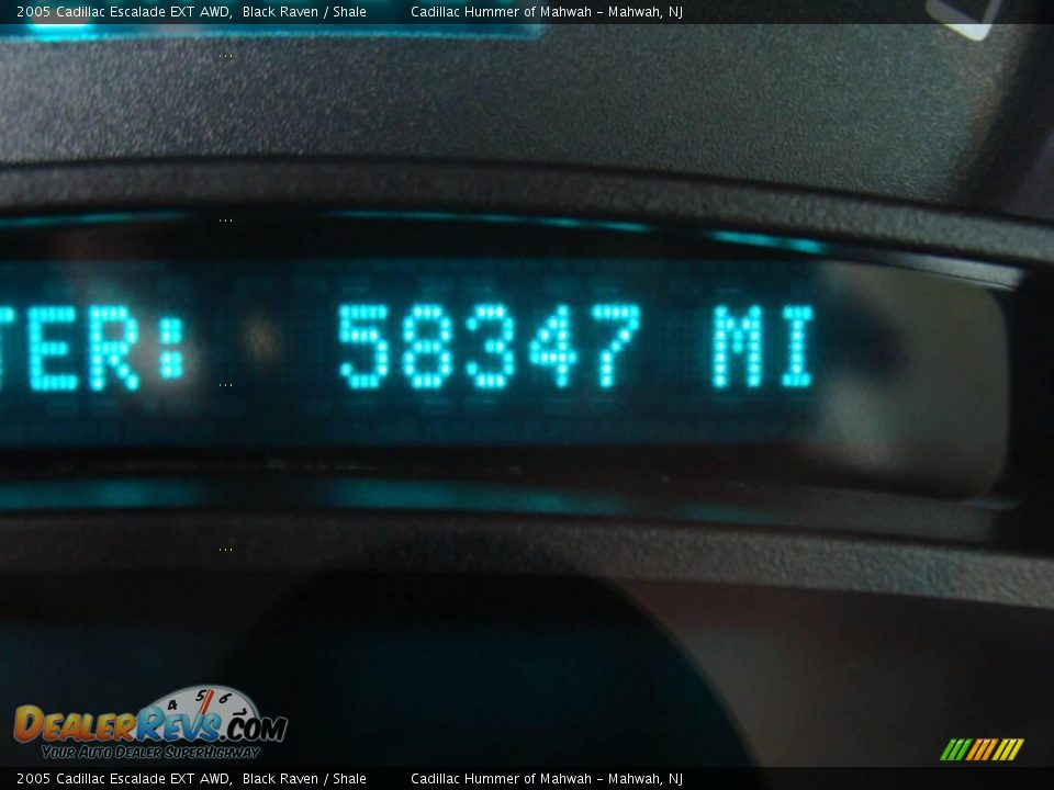 2005 Cadillac Escalade EXT AWD Black Raven / Shale Photo #24