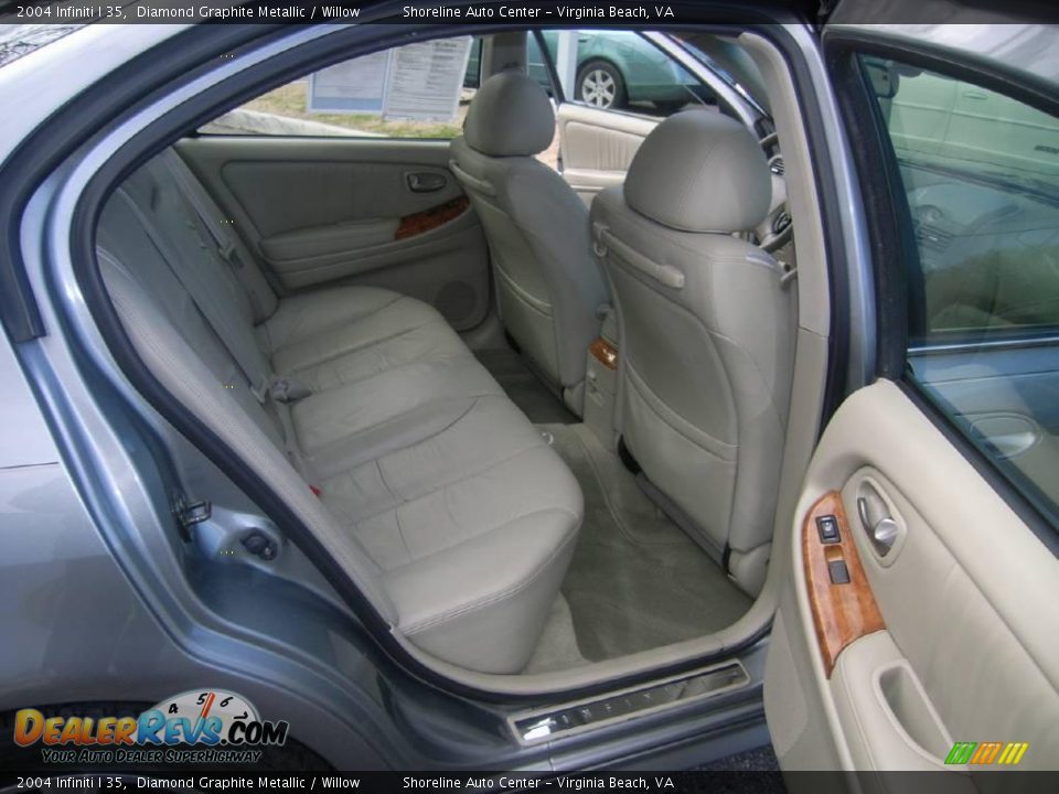 2004 Infiniti I 35 Diamond Graphite Metallic / Willow Photo #10