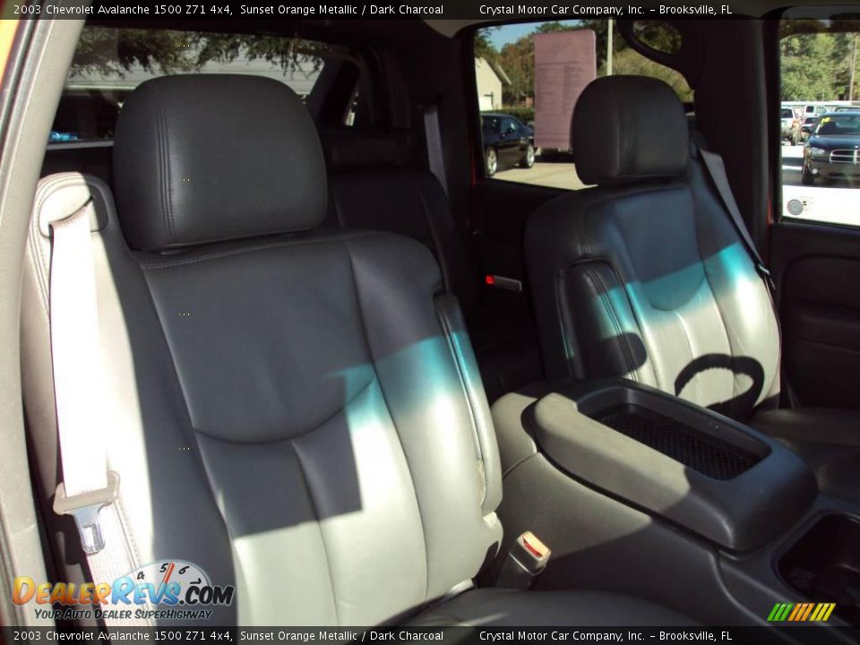 2003 Chevrolet Avalanche 1500 Z71 4x4 Sunset Orange Metallic / Dark Charcoal Photo #12