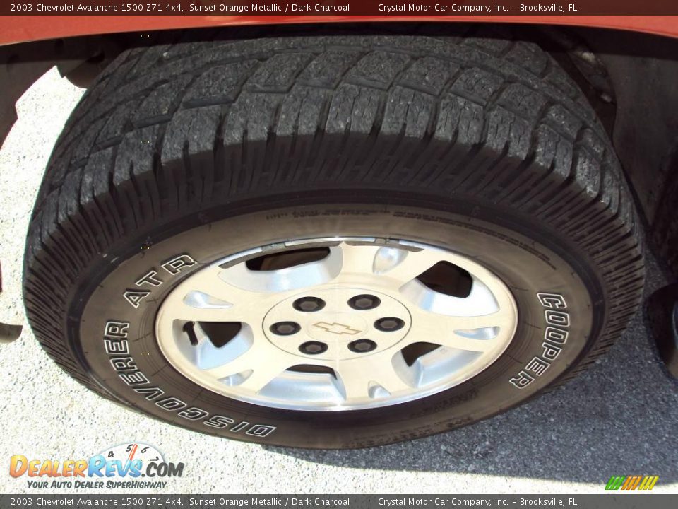 2003 Chevrolet Avalanche 1500 Z71 4x4 Sunset Orange Metallic / Dark Charcoal Photo #14
