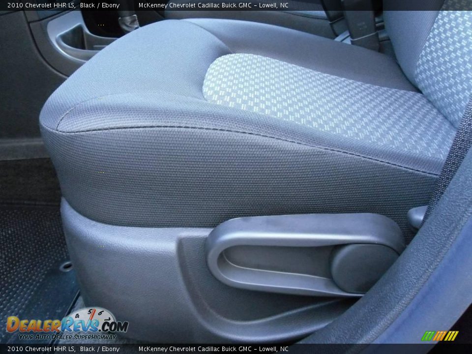 2010 Chevrolet HHR LS Black / Ebony Photo #10