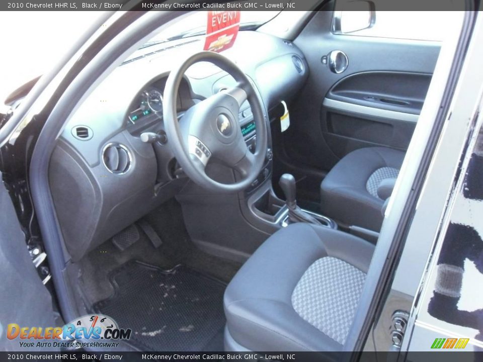 2010 Chevrolet HHR LS Black / Ebony Photo #26